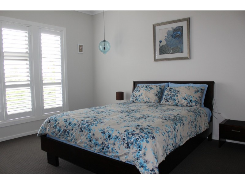 3 Peninsula View, Cowes VIC 3922