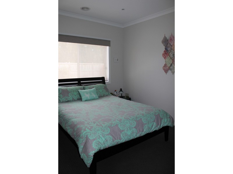 3 Peninsula View, Cowes VIC 3922