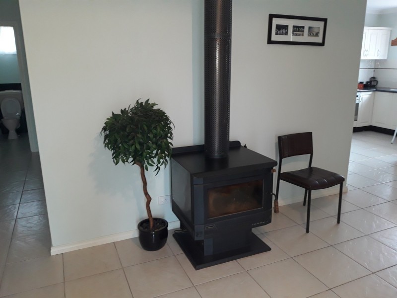 3 Hollydene Court, Cowes VIC 3922