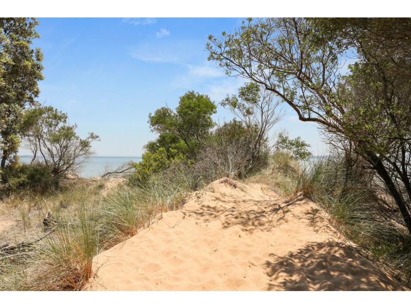 89 Silverleaves Avenue, Silverleaves VIC 3922