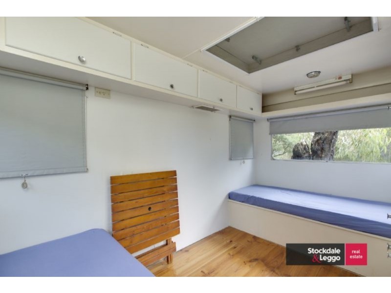 33 Churchill Drive, Cowes VIC 3922