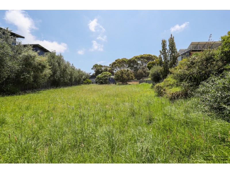 16 Sunset Drive, Sunset Strip VIC 3922