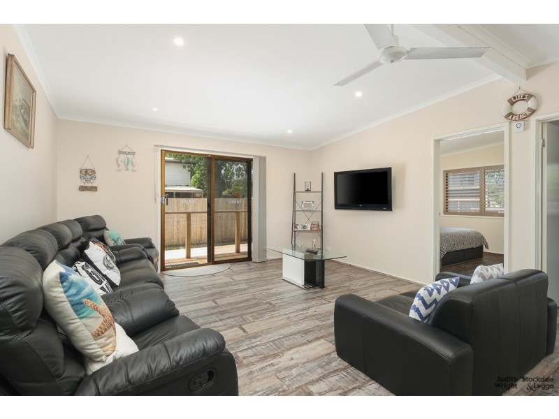 16 McKenzie Road, Cowes VIC 3922