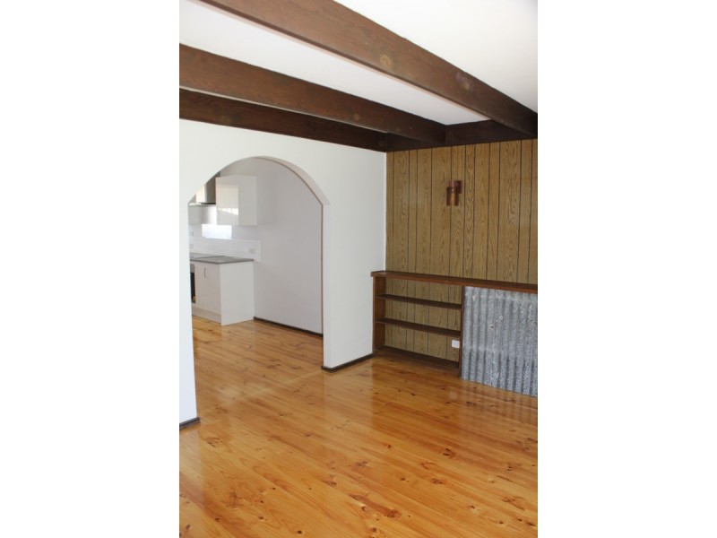 Unit 2/126 Church Street, Cowes VIC 3922