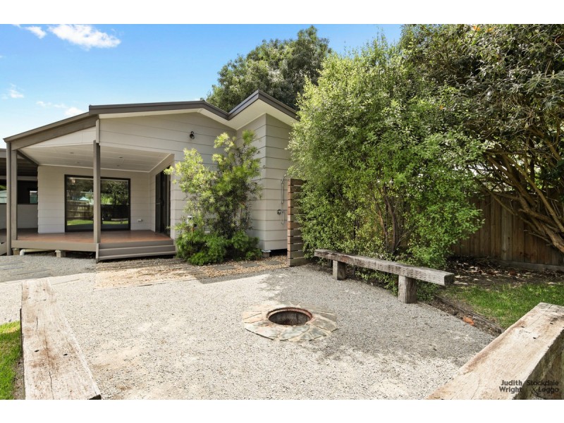 603 Settlement Road, Cowes VIC 3922