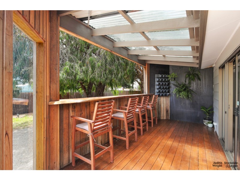 603 Settlement Road, Cowes VIC 3922