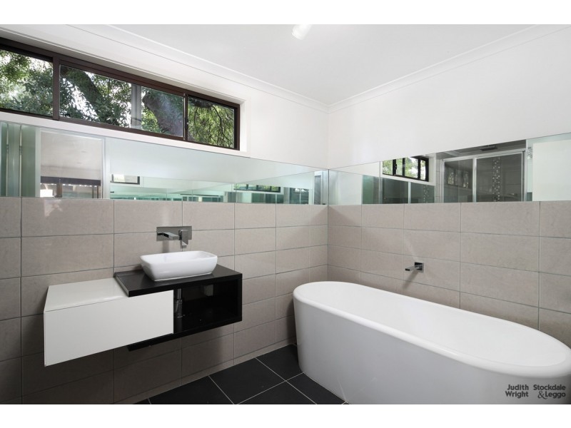 603 Settlement Road, Cowes VIC 3922