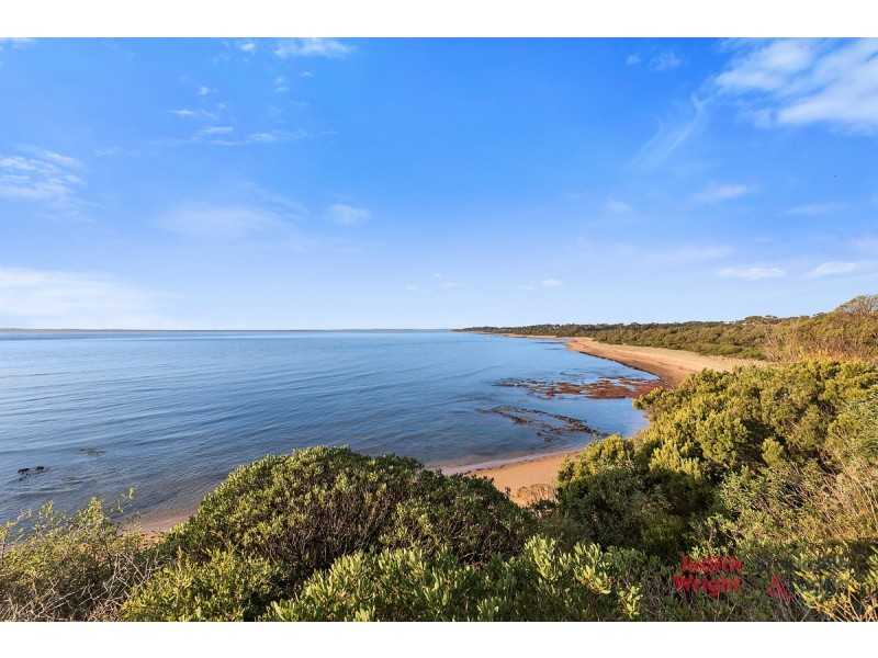 13 Aloha Drive, Ventnor VIC 3922