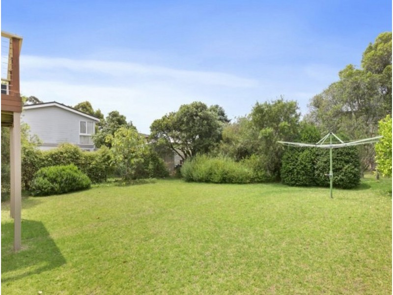 1 Sunseeker Court, Cowes VIC 3922