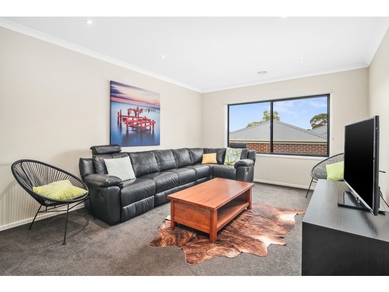 1 Curlew Way, Cowes VIC 3922