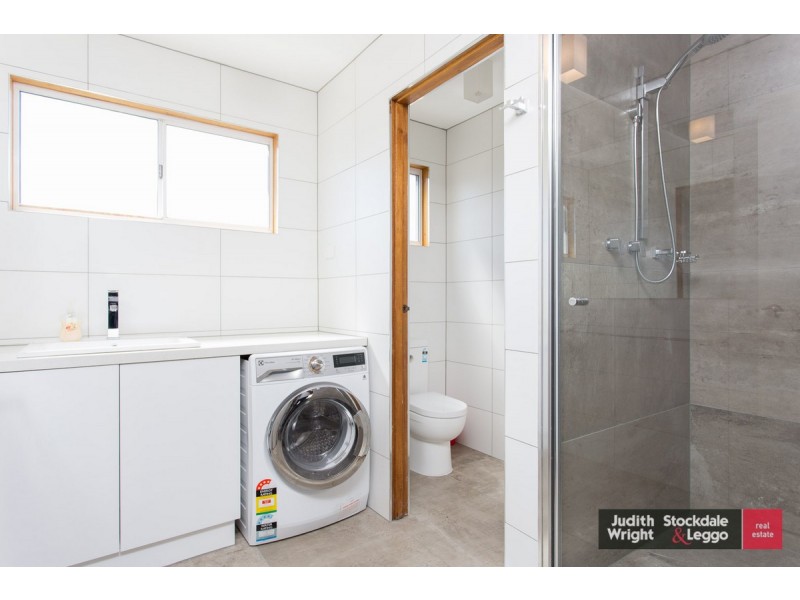 104 Scenic Drive, Cowes VIC 3922