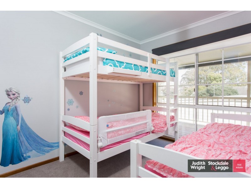 104 Scenic Drive, Cowes VIC 3922