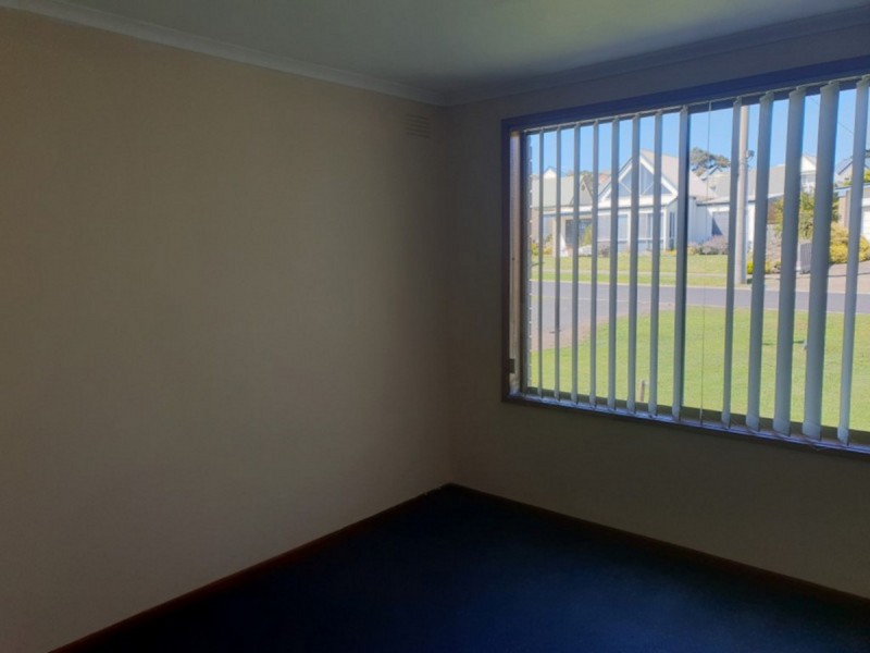 38 Genista Street, San Remo VIC 3925