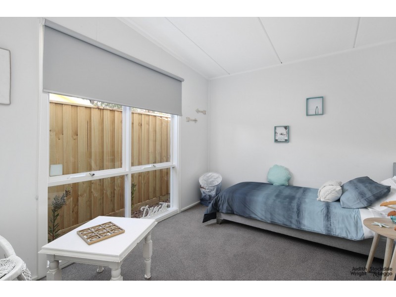 1/35 Plover Street, Cowes VIC 3922