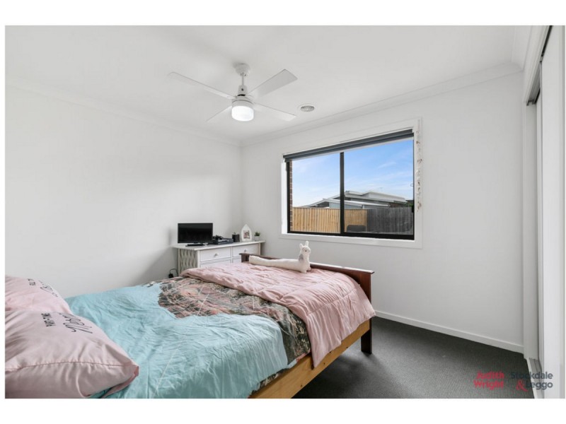 15 Elvington Avenue, Cowes VIC 3922