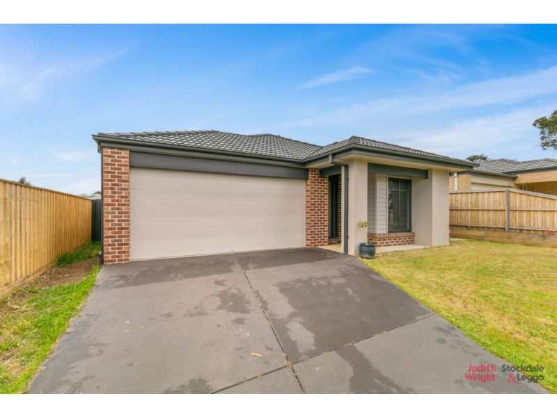 15 Elvington Avenue, Cowes VIC 3922