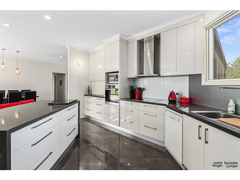 380 Back Beach Road, Cowes VIC 3922