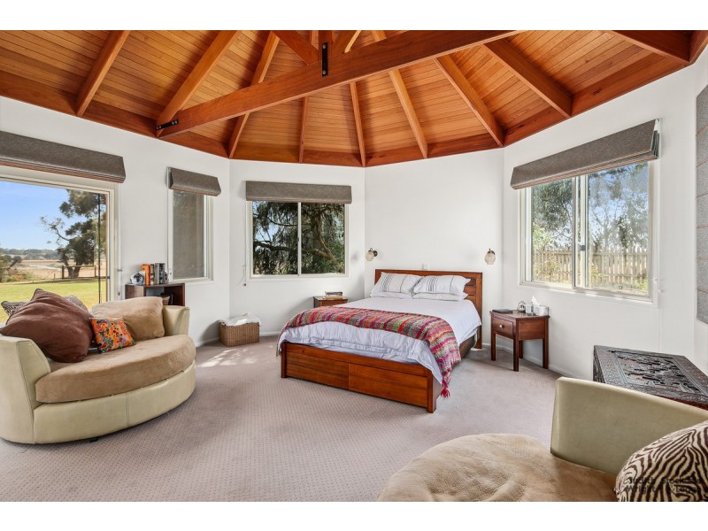 380 Back Beach Road, Cowes VIC 3922