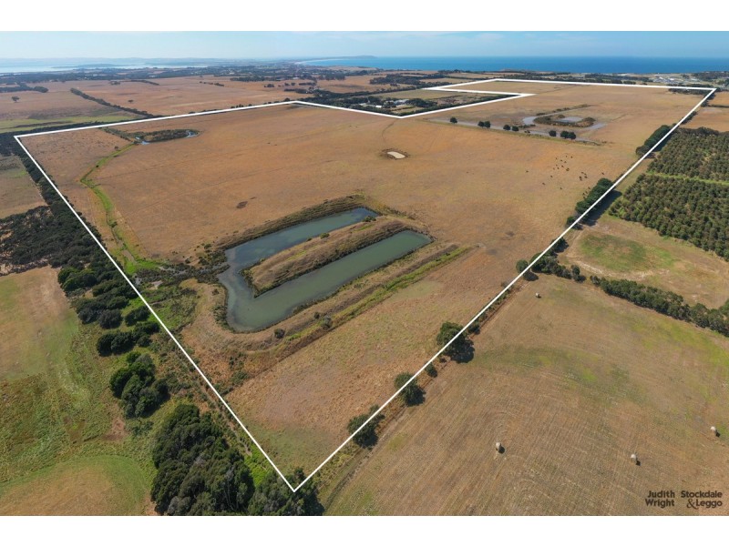 380 Back Beach Road, Cowes VIC 3922