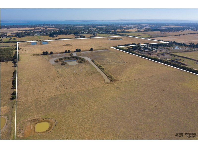 380 Back Beach Road, Cowes VIC 3922