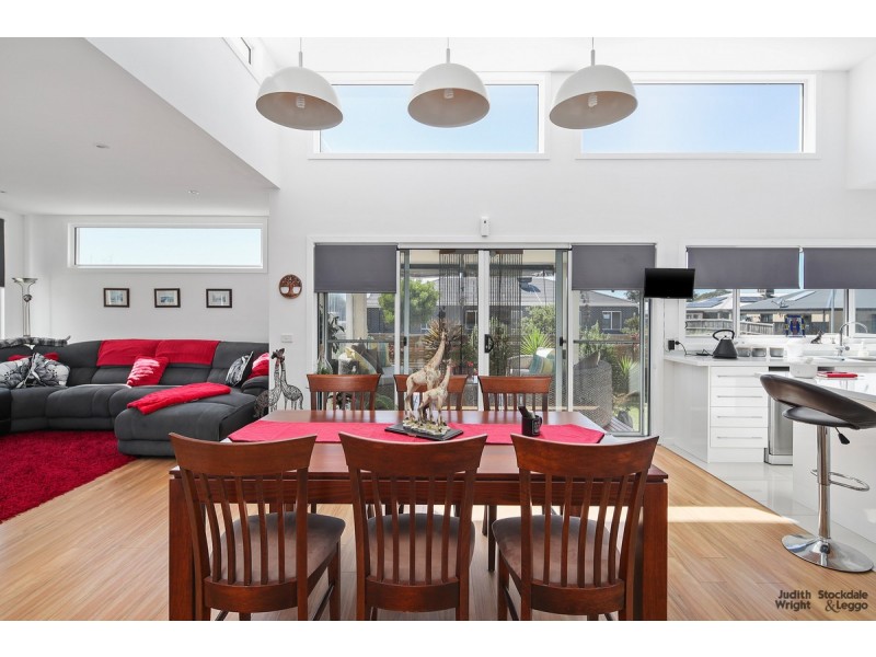 6 Grampian Boulevard, Cowes VIC 3922