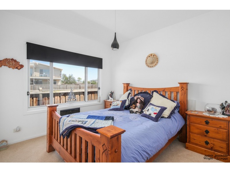 6 Grampian Boulevard, Cowes VIC 3922