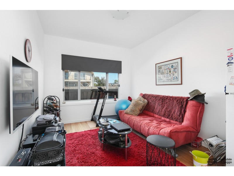 6 Grampian Boulevard, Cowes VIC 3922