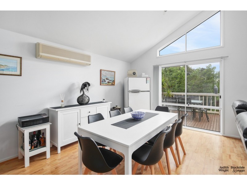 18 Mountain View Avenue, Ventnor VIC 3922