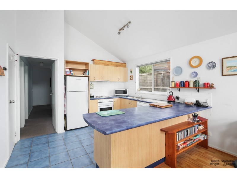 18 Mountain View Avenue, Ventnor VIC 3922