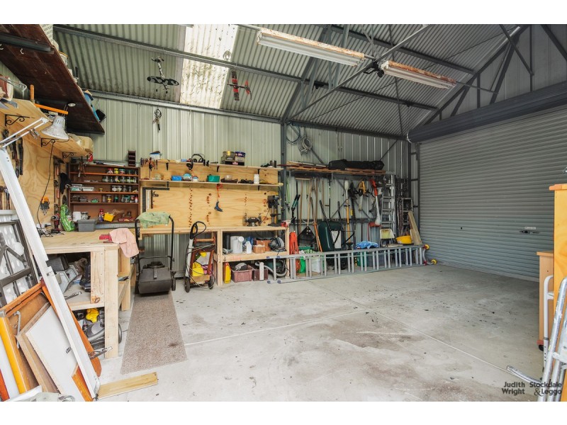 18 Mountain View Avenue, Ventnor VIC 3922