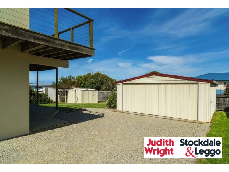 5 Boathaven Grove, San Remo VIC 3925