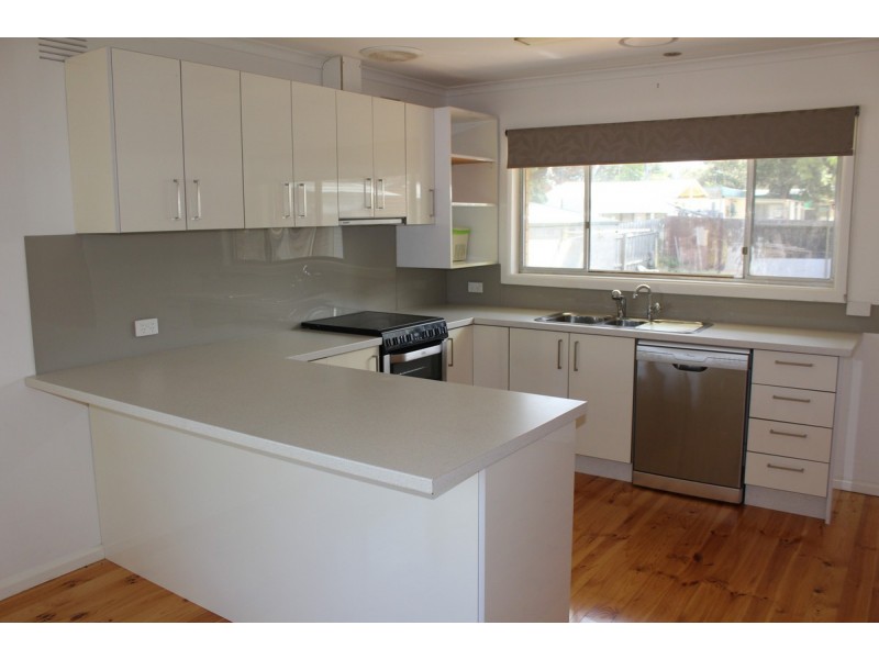 21 Woolamai Grove, San Remo VIC 3925