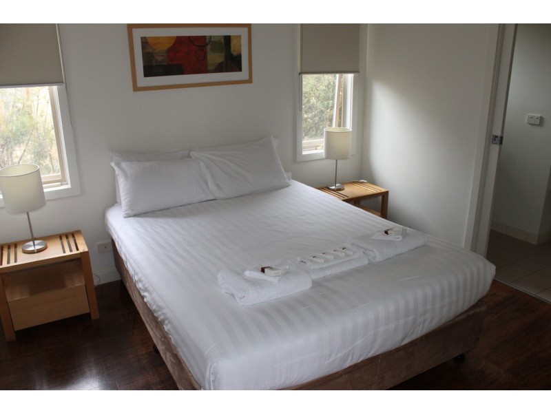 Villa 305/2128 Phillip Island Road, Cowes VIC 3922