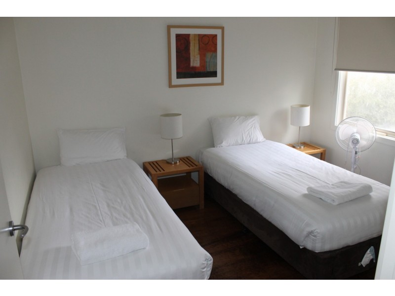 Villa 305/2128 Phillip Island Road, Cowes VIC 3922