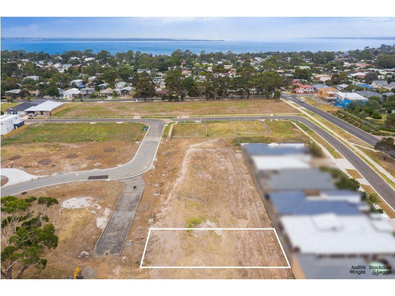 Lot 600, 7 Turnstone Place, Cowes VIC 3922
