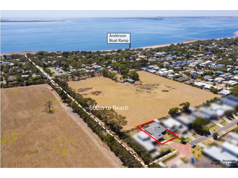 22 Anthony Court, Cowes VIC 3922