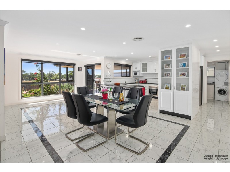 22 Anthony Court, Cowes VIC 3922