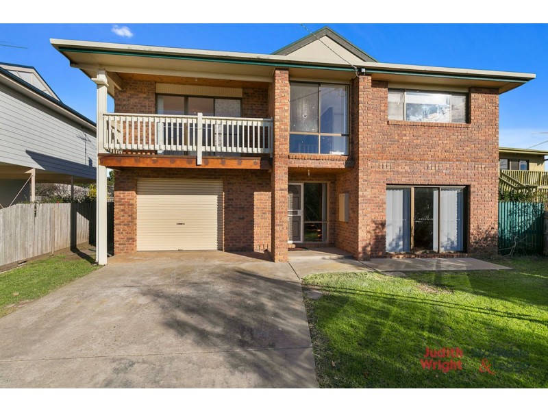 5 Yarramundi Way, Cowes VIC 3922