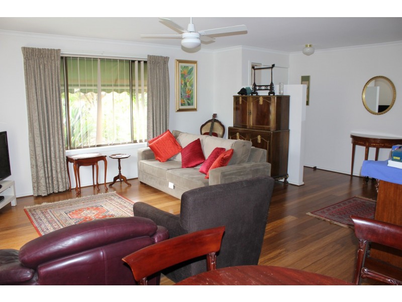 1/42 Walton Street, Cowes VIC 3922