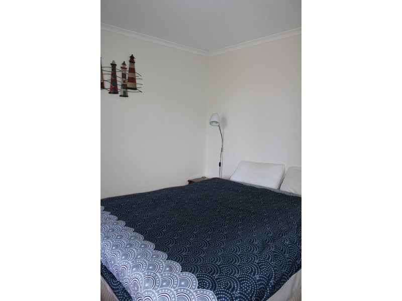 1/42 Walton Street, Cowes VIC 3922