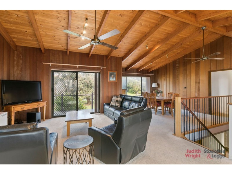 23-25 Chillingworth Road, Cowes VIC 3922