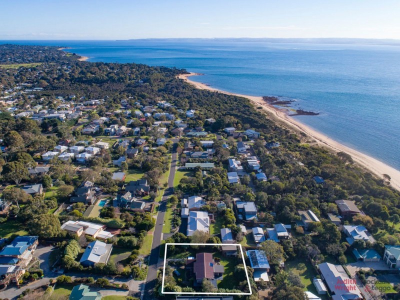 23-25 Chillingworth Road, Cowes VIC 3922