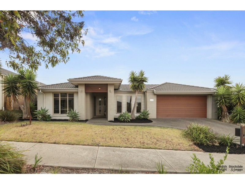11 Dianella Way, Cowes VIC 3922