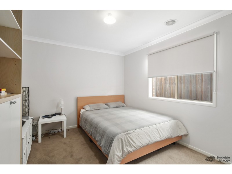 11 Dianella Way, Cowes VIC 3922