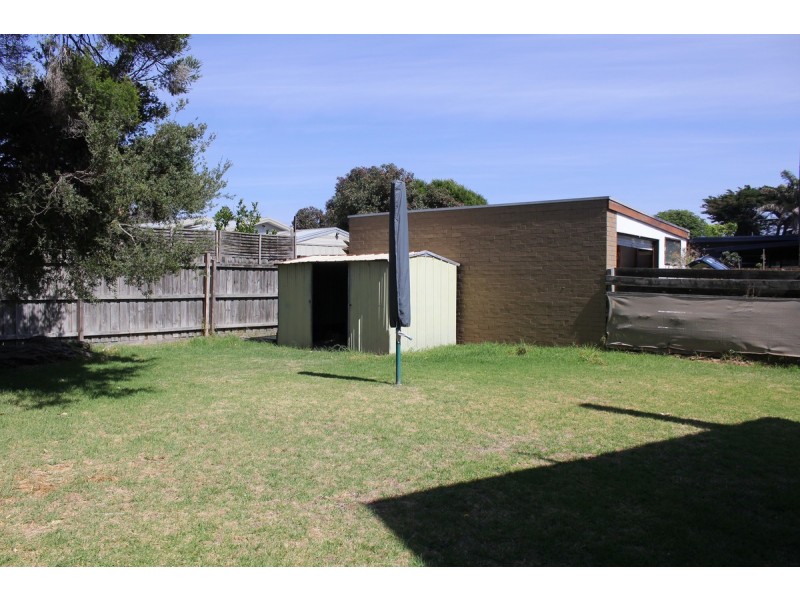 15 Bondi Avenue, Cape Woolamai VIC 3925