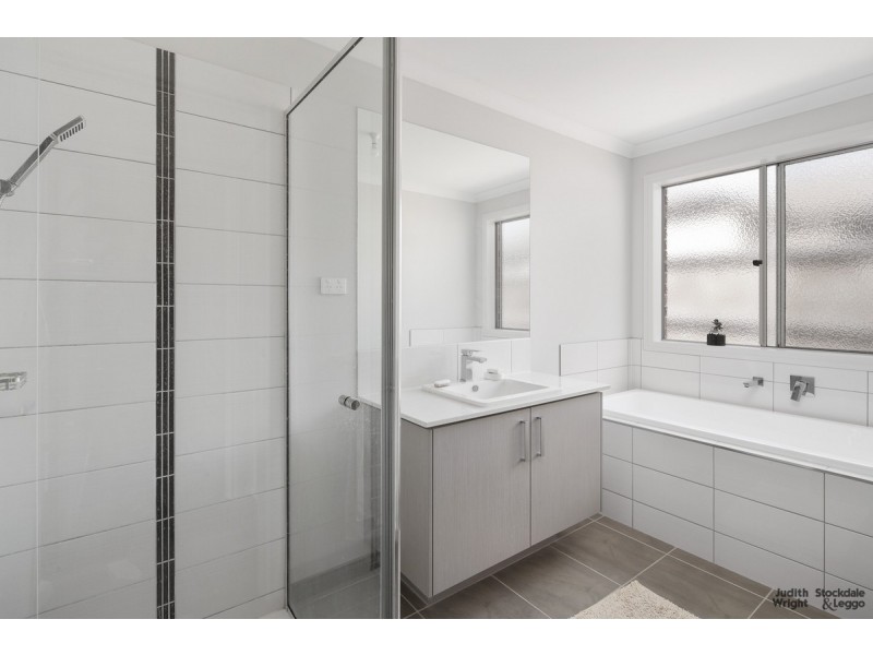 54 Grampian Boulevard, Cowes VIC 3922