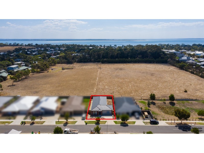 54 Grampian Boulevard, Cowes VIC 3922