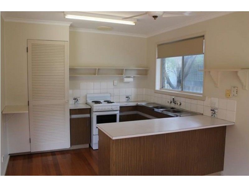 19 Phillip Island Road, Sunderland Bay VIC 3922