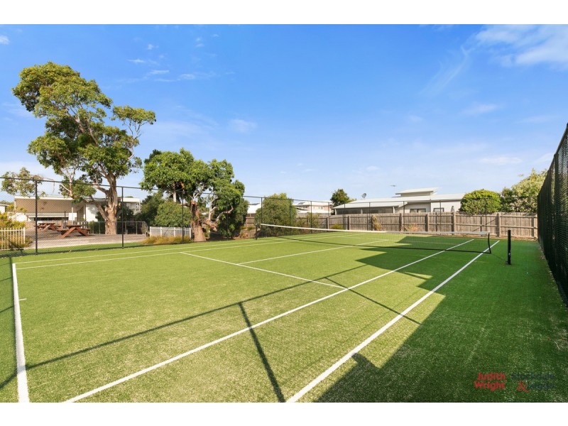 30 Birch Crescent, Cowes VIC 3922