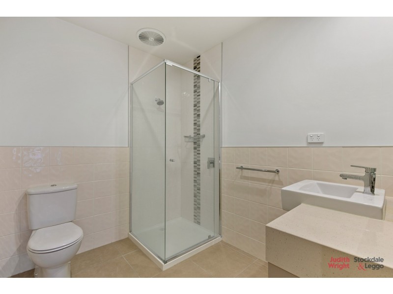 30 Birch Crescent, Cowes VIC 3922